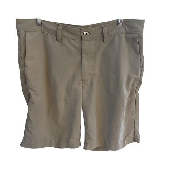 The North Face Men's Khaki Flat Front Shorts Size 36 - Picture 1 of 6